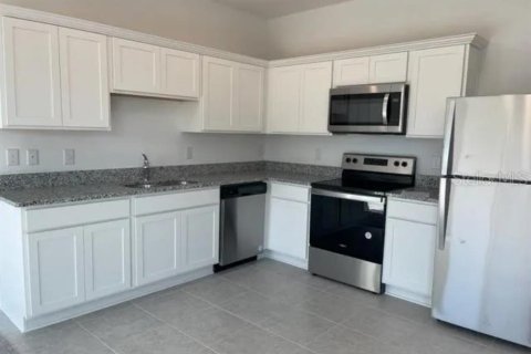 Adosado en alquiler en Davenport, Florida, 3 dormitorios, 130.43 m2 № 1887068 - foto 5