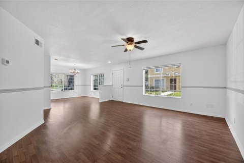 Touwnhouse à vendre à Riverview, Floride: 3 chambres, 130.81 m2 № 1823034 - photo 9
