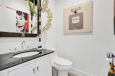 Townhouse in Aventura, Florida 4 bedrooms, 245.82 sq.m. № 2055258 - photo 30