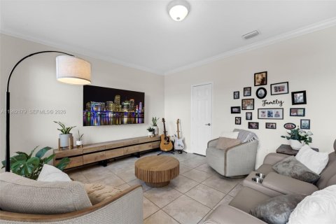 Adosado en venta en Homestead, Florida, 4 dormitorios, 180.79 m2 № 2043326 - foto 11