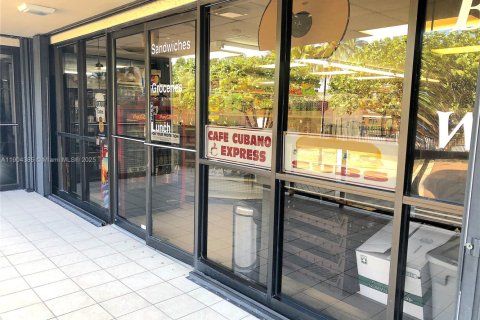 Condominio en alquiler en Miami Beach, Florida, 1 dormitorio, 78.78 m2 № 1956487 - foto 29