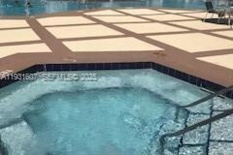 Снять в аренду кондоминиум в Санни-Айлс-Бич, Флорида 1 спальня, 59.46м2, № 1992313 - фото 7