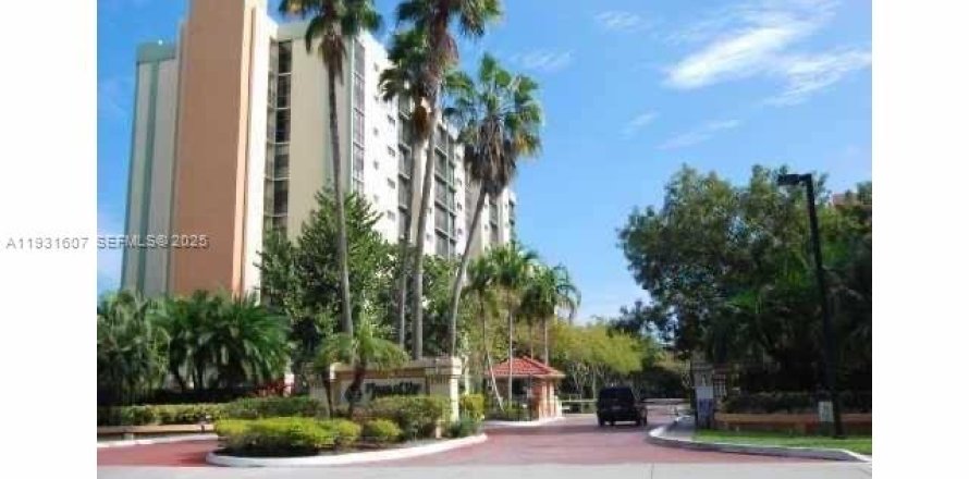 Кондоминиум с 1 спальней в Санни-Айлс-Бич, Флорида № 1992313