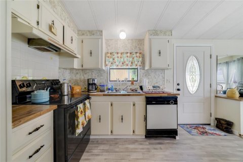 Купить виллу или дом в Деланд, Флорида 7 комнат, 89.19м2, № 1903718 - фото 8