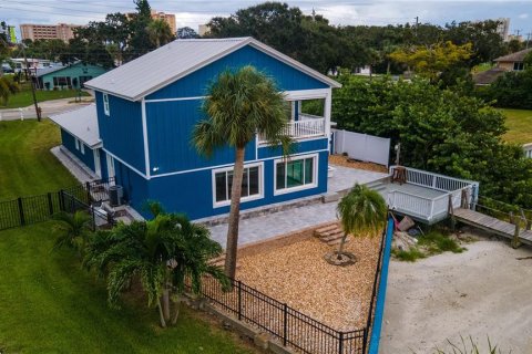 Casa en venta en Daytona Beach, Florida, 3 dormitorios, 221.48 m2 № 1912594 - foto 9