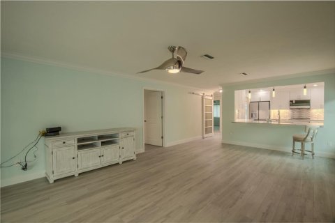 Casa en venta en Daytona Beach, Florida, 3 dormitorios, 221.48 m2 № 1912594 - foto 28