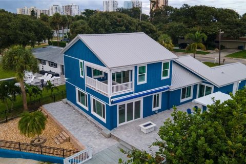 Casa en venta en Daytona Beach, Florida, 3 dormitorios, 221.48 m2 № 1912594 - foto 13