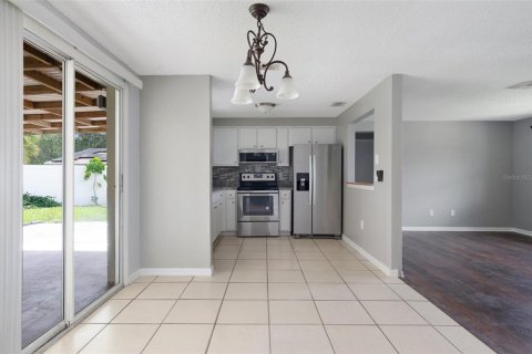 House in Largo, Florida 3 bedrooms, 104.24 sq.m. № 1802276 - photo 8