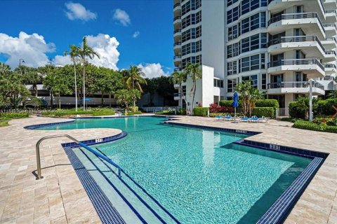 Condominio en venta en Aventura, Florida, 3 dormitorios, 159.23 m2 № 1940229 - foto 13