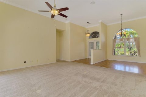 Villa ou maison à vendre à Punta Gorda, Floride: 3 chambres, 230.68 m2 № 2406272 - photo 14