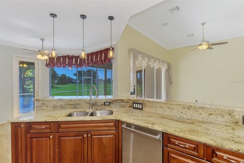 Villa ou maison à vendre à Punta Gorda, Floride: 3 chambres, 230.68 m2 № 2406272 - photo 29