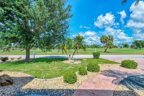 Villa ou maison à vendre à Punta Gorda, Floride: 3 chambres, 230.68 m2 № 2406272 - photo 4
