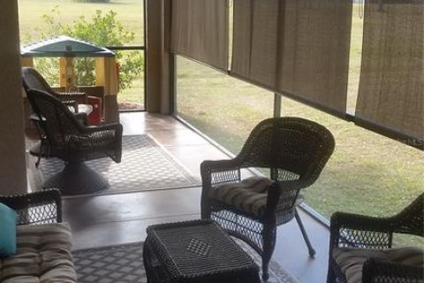 Villa ou maison à louer à Punta Gorda, Floride: 3 chambres, 180.97 m2 № 1687732 - photo 15