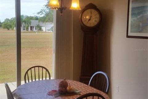 Villa ou maison à louer à Punta Gorda, Floride: 3 chambres, 180.97 m2 № 1687732 - photo 6