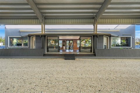 Immobilier commercial à vendre à Davie, Floride № 2044051 - photo 30