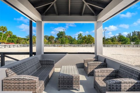 Immobilier commercial à vendre à Davie, Floride № 2044051 - photo 23