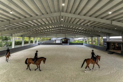 Immobilier commercial à vendre à Davie, Floride № 2044051 - photo 9