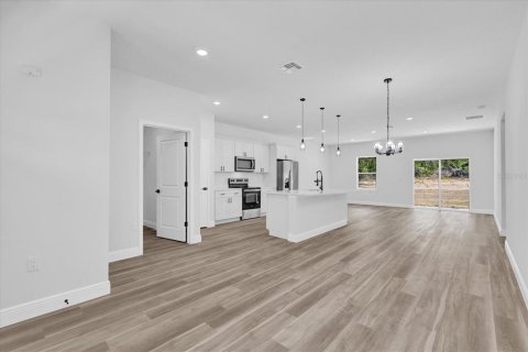 Villa ou maison à vendre à Dunnellon, Floride: 4 chambres, 170.29 m2 № 1659806 - photo 7