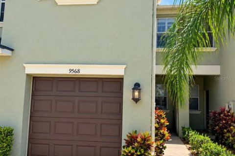 Adosado en venta en New Port Richey, Florida, 3 dormitorios, 186.73 m2 № 2352274 - foto 13