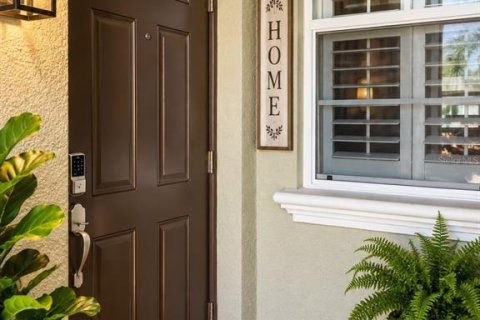 Adosado en venta en New Port Richey, Florida, 3 dormitorios, 186.73 m2 № 2352274 - foto 4