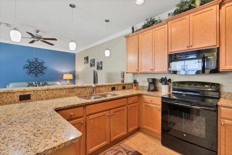 House in Englewood, Florida 2 bedrooms, 148.09 sq.m. № 996547 - photo 11