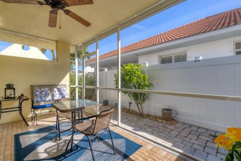 House in Englewood, Florida 2 bedrooms, 148.09 sq.m. № 996547 - photo 26