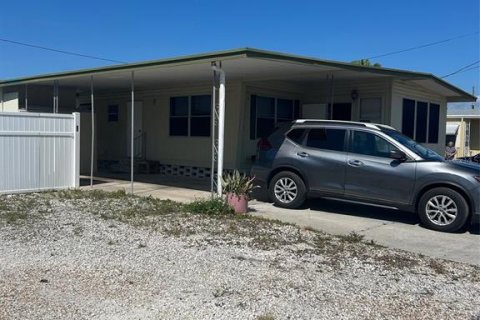 House in Clearwater, Florida 2 bedrooms, 98.1 sq.m. № 2099209 - photo 4
