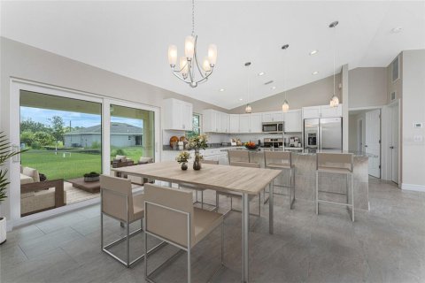 Casa en venta en North Port, Florida, 3 dormitorios, 133.5 m2 № 1835490 - foto 5