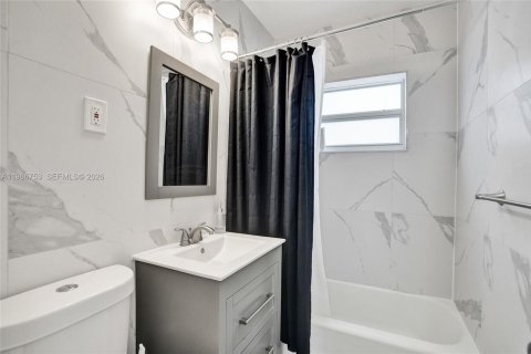 Купить виллу или дом в Форт-Лодердейл, Флорида 4 спальни, 81.29м2, № 2044999 - фото 24