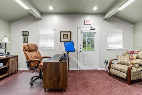 Propiedad comercial en venta en Crystal River, Florida, 224.82 m2 № 1882952 - foto 11