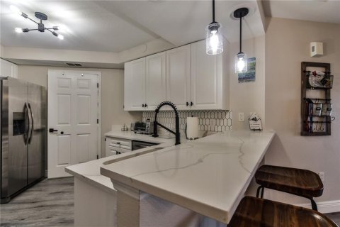 Copropriété à louer à New Smyrna Beach, Floride: 2 chambres, 129.04 m2 № 2403519 - photo 14