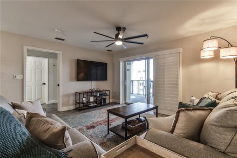 Copropriété à louer à New Smyrna Beach, Floride: 2 chambres, 129.04 m2 № 2403519 - photo 10