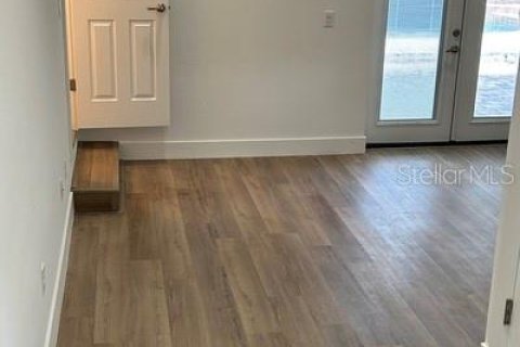 Villa ou maison à louer à Ocala, Floride: 5 chambres, 250.84 m2 № 2229690 - photo 4