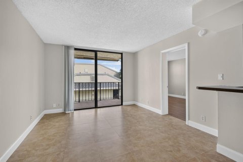 Copropriété à louer à West Palm Beach, Floride: 2 chambres, 67.63 m2 № 2387760 - photo 21