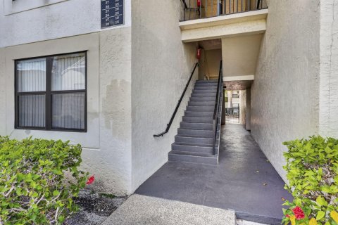 Copropriété à louer à West Palm Beach, Floride: 2 chambres, 67.63 m2 № 2387760 - photo 7