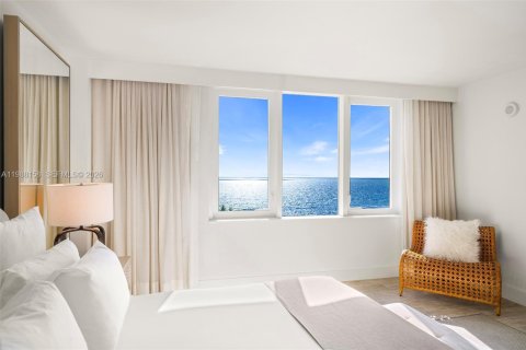 Condo in Miami Beach, Florida, 3 bedrooms  № 2052693 - photo 19