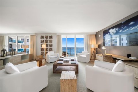 Condo in Miami Beach, Florida, 3 bedrooms  № 2052693 - photo 4