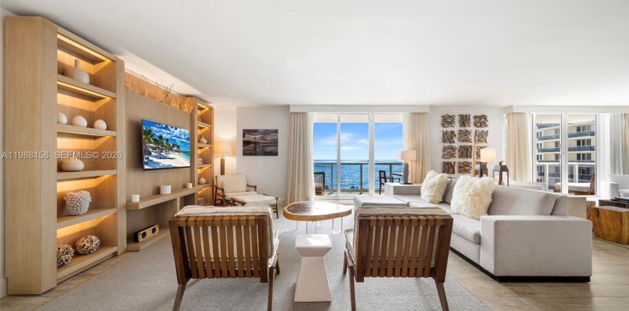 Condo in Miami Beach, Florida, 3 bedrooms  № 2052693