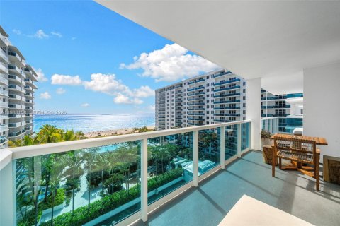 Condo in Miami Beach, Florida, 3 bedrooms  № 2052693 - photo 10