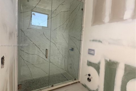 Villa ou maison à vendre à Pinecrest, Floride: 10 chambres № 1977310 - photo 22