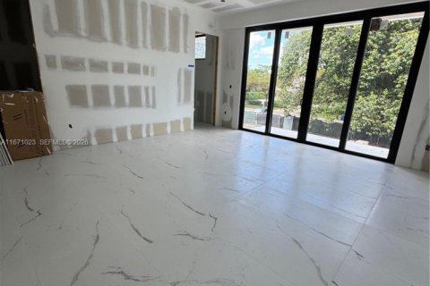 Villa ou maison à vendre à Pinecrest, Floride: 10 chambres № 1977310 - photo 30