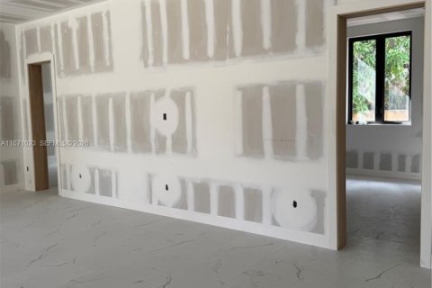 Villa ou maison à vendre à Pinecrest, Floride: 10 chambres № 1977310 - photo 17