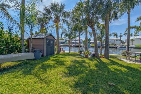 Terreno en venta en Hernando Beach, Florida № 1913666 - foto 4