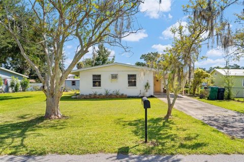 House in Palmetto, Florida 2 bedrooms, 66.89 sq.m. № 2396380 - photo 2