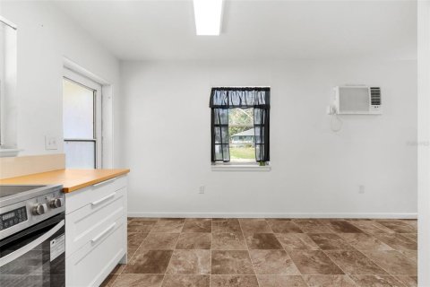 House in Palmetto, Florida 2 bedrooms, 66.89 sq.m. № 2396380 - photo 9