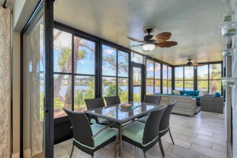 Condo in Bradenton, Florida, 3 bedrooms  № 1643204 - photo 2