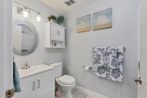Condo in Bradenton, Florida, 3 bedrooms  № 1643204 - photo 26