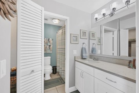 Condo in Bradenton, Florida, 3 bedrooms  № 1643204 - photo 23