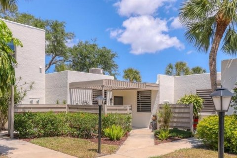 Condo in Bradenton, Florida, 3 bedrooms  № 1643204 - photo 4