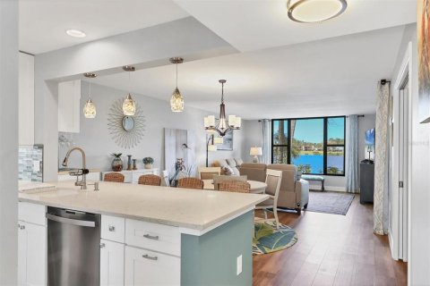Condo in Bradenton, Florida, 3 bedrooms  № 1643204 - photo 17